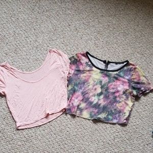 2 crop tops
